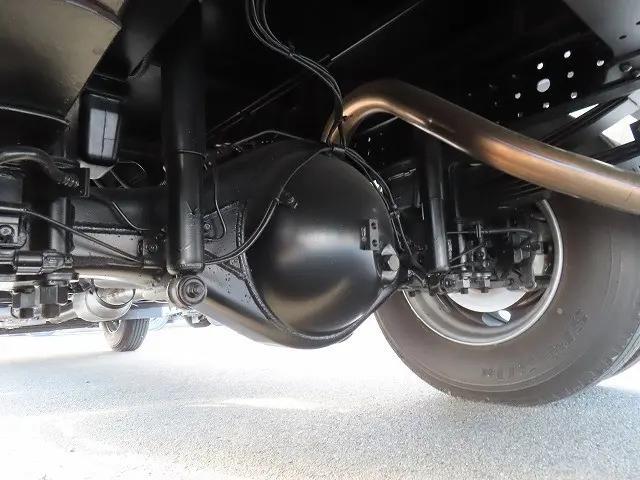 三菱ふそうキャンターパッカー車（塵芥車）小型（2t・3t）[写真39]