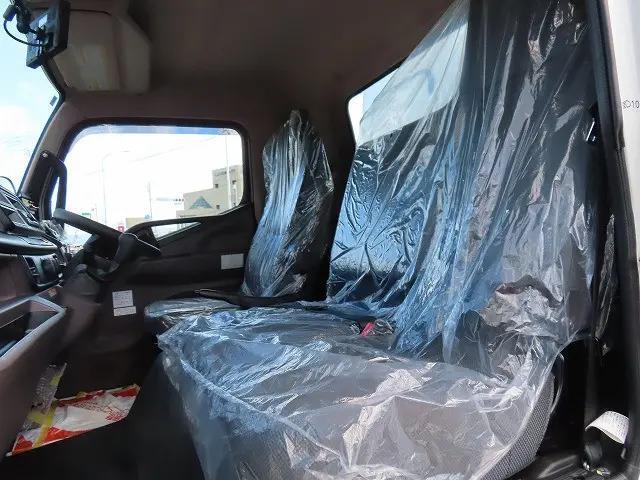 三菱ふそうキャンターパッカー車（塵芥車）小型（2t・3t）[写真08]