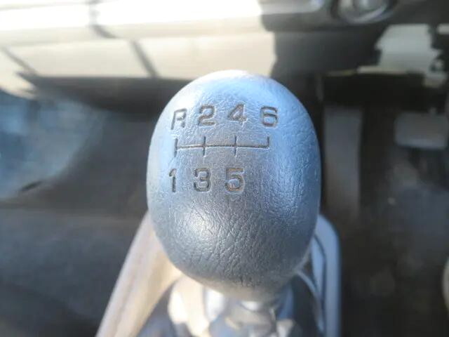 三菱ふそうファイター平ボディ増トン（6t・8t）[写真20]