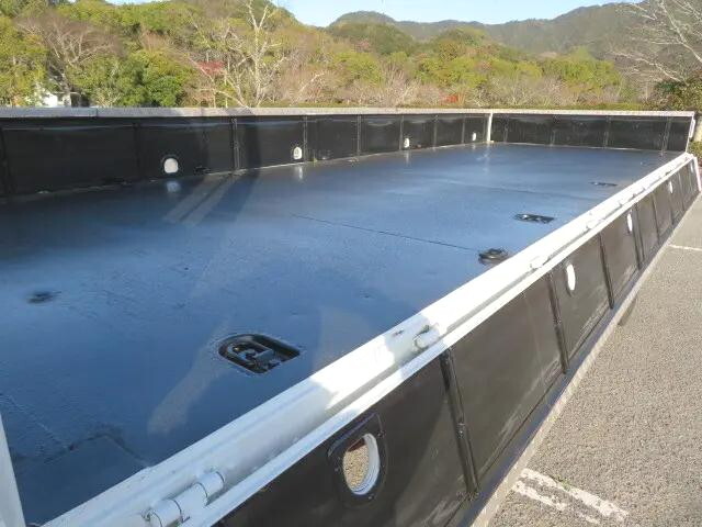 三菱ふそうファイター平ボディ増トン（6t・8t）[写真27]