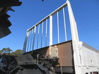 三菱ふそうファイター平ボディ増トン（6t・8t）[写真31]