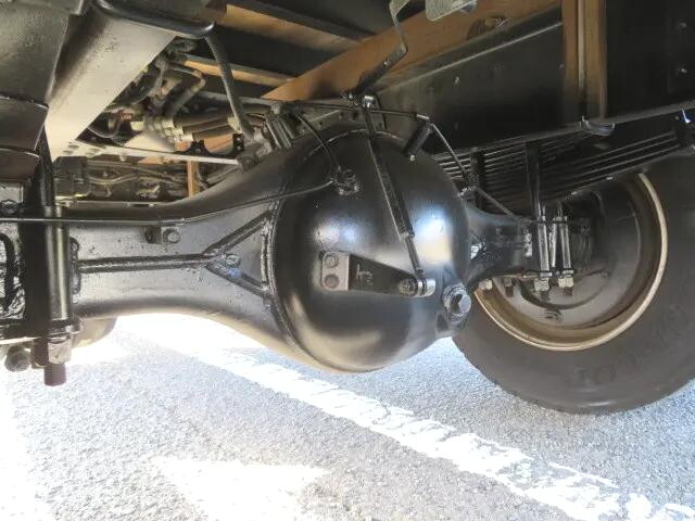 三菱ふそうファイター平ボディ増トン（6t・8t）[写真38]