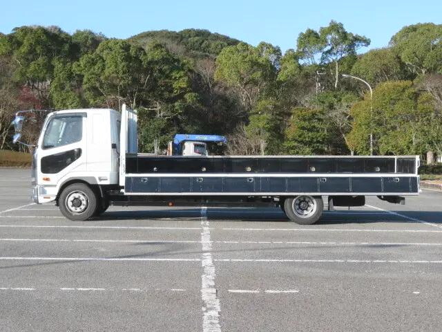三菱ふそうファイター平ボディ増トン（6t・8t）[写真07]
