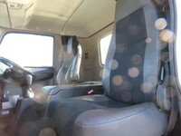 三菱ふそうファイター平ボディ増トン（6t・8t）[写真10]