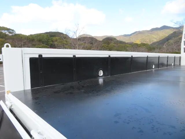 三菱ふそうファイタークレーン4段増トン（6t・8t）[写真22]