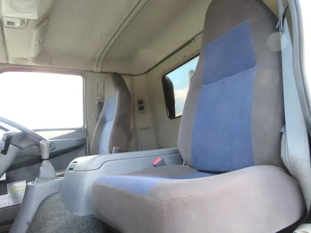 三菱ふそうファイタークレーン4段増トン（6t・8t）[写真09]