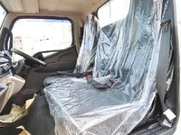 三菱ふそうキャンター平ボディ小型（2t・3t）[写真13]