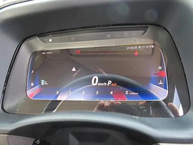 三菱ふそうキャンター平ボディ小型（2t・3t）[写真13]