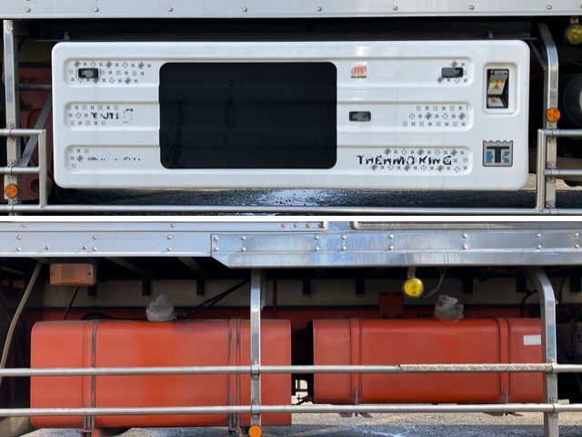 日野プロフィア冷凍車（冷蔵車）大型（10t）[写真23]