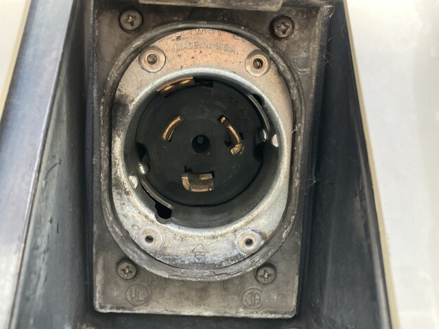 日野プロフィア冷凍車（冷蔵車）大型（10t）[写真24]