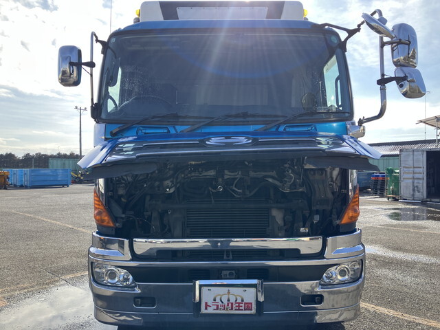 日野プロフィア冷凍車（冷蔵車）大型（10t）[写真09]