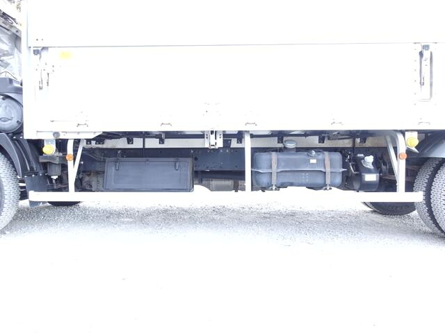 三菱ふそうファイターアルミウイング中型（4t）[写真21]