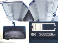 三菱ふそうファイターアルミウイング中型（4t）[写真25]