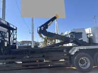 日野プロフィアコンテナ専用車大型（10t）[写真22]