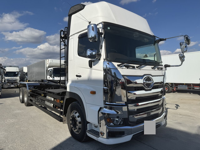 日野プロフィアコンテナ専用車大型（10t）[写真03]