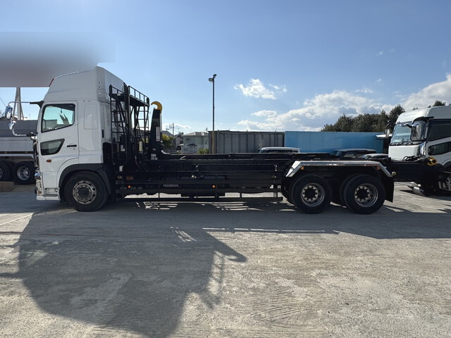 日野プロフィアコンテナ専用車大型（10t）[写真06]