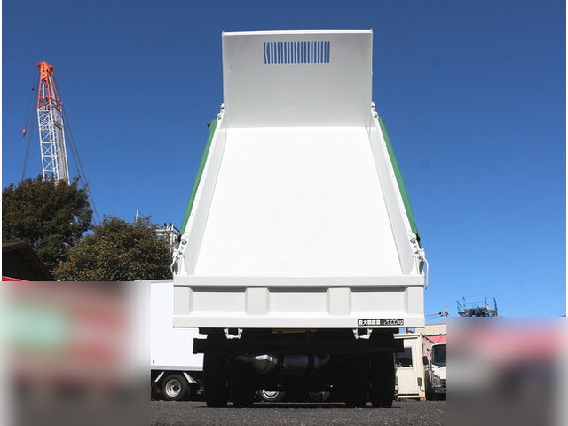 三菱ふそうキャンターダンプ小型（2t・3t）[写真10]