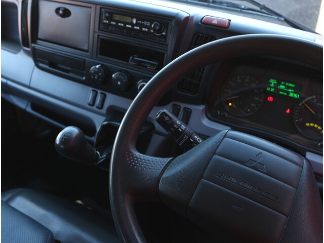 三菱ふそうキャンターダンプ小型（2t・3t）[写真18]