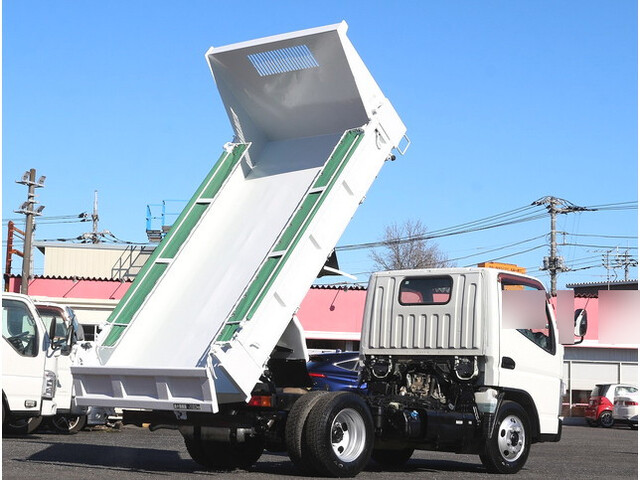 三菱ふそうキャンターダンプ小型（2t・3t）[写真02]