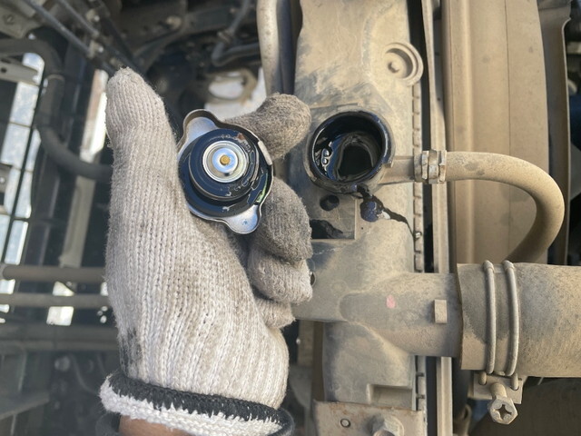 いすゞフォワードダンプ中型（4t）[写真24]