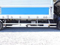 いすゞフォワードアルミウイング中型（4t）[写真20]