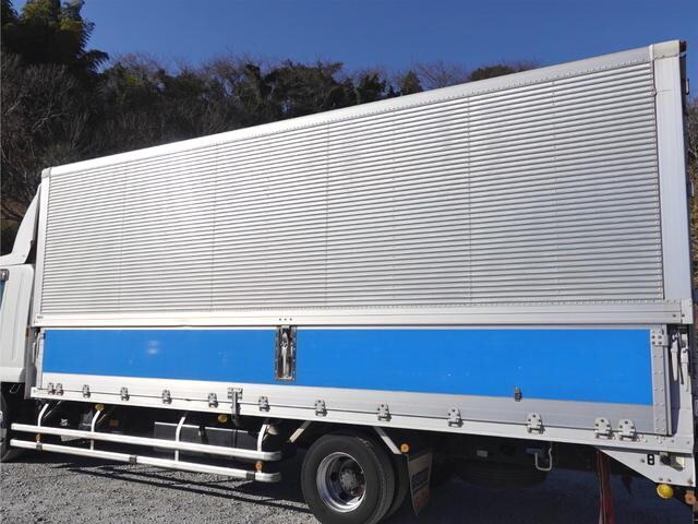 いすゞフォワードアルミウイング中型（4t）[写真08]