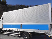 いすゞフォワードアルミウイング中型（4t）[写真09]