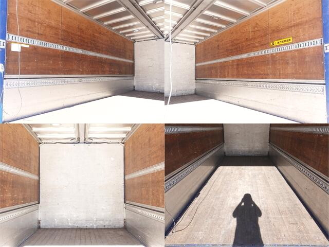 いすゞフォワードアルミウイング中型（4t）[写真12]