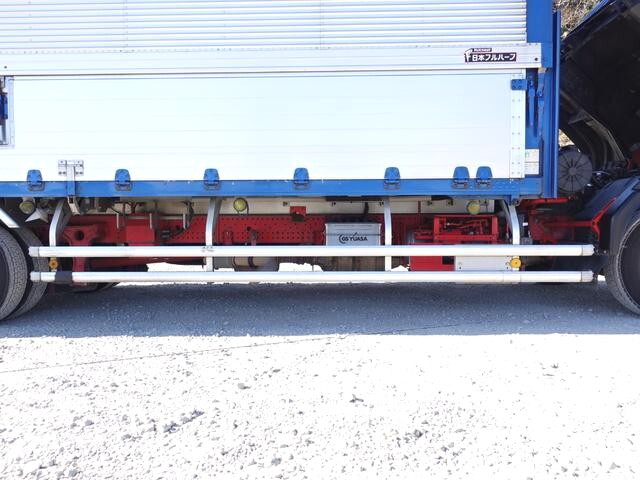 いすゞフォワードアルミウイング中型（4t）[写真16]