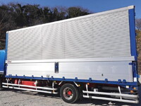 いすゞフォワードアルミウイング中型（4t）[写真08]