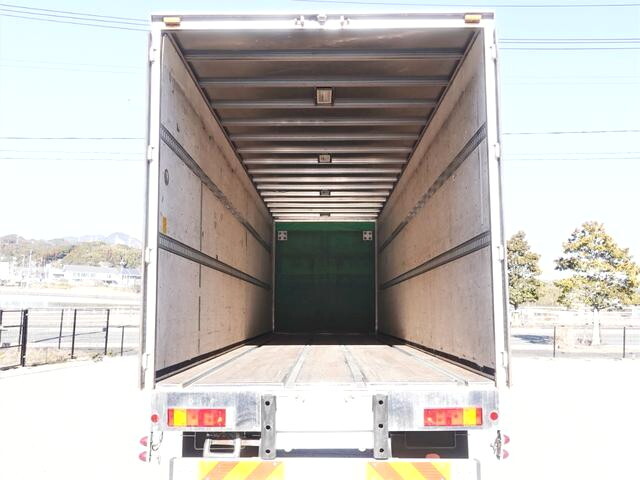 三菱ふそうファイターアルミバン中型（4t）[写真13]