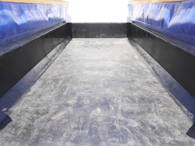 日野プロフィアダンプ大型（10t）[写真17]