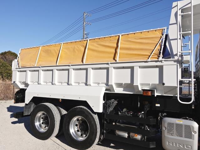 日野プロフィアダンプ大型（10t）[写真08]