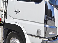 三菱ふそうスーパーグレートダンプ大型（10t）[写真06]