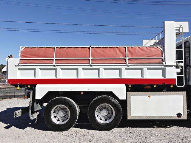 三菱ふそうスーパーグレートダンプ大型（10t）[写真08]