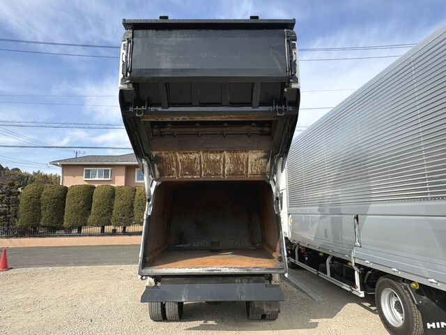 いすゞエルフパッカー車（塵芥車）小型（2t・3t）[写真13]