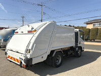 いすゞエルフパッカー車（塵芥車）小型（2t・3t）[写真05]