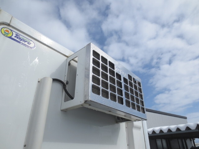 日野デュトロ冷凍車（冷蔵車）小型（2t・3t）[写真11]