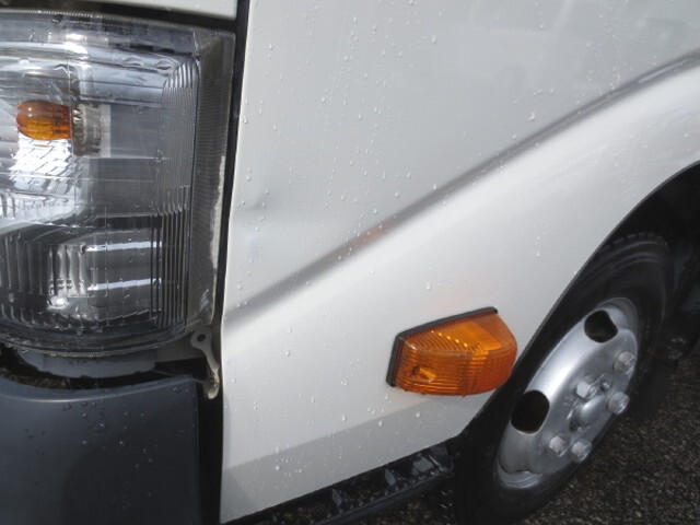 日野デュトロ冷凍車（冷蔵車）小型（2t・3t）[写真21]