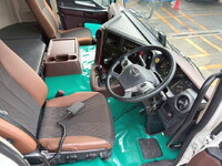 日野プロフィアバルク車（粉粒体運搬車）大型（10t）[写真29]