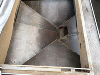 日野プロフィアバルク車（粉粒体運搬車）大型（10t）[写真09]