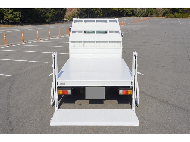 マツダボンゴ平ボディ小型（2t・3t）[写真10]