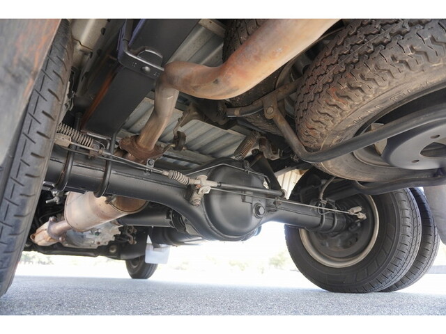 マツダボンゴ平ボディ小型（2t・3t）[写真22]