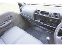 マツダボンゴ平ボディ小型（2t・3t）[写真34]