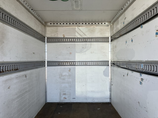 いすゞエルフパネルバン小型（2t・3t）[写真19]