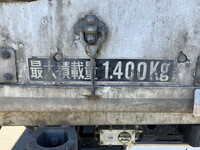 いすゞエルフパネルバン小型（2t・3t）[写真21]