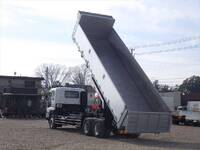 いすゞギガ深ダンプ（土砂禁ダンプ）大型（10t）[写真11]