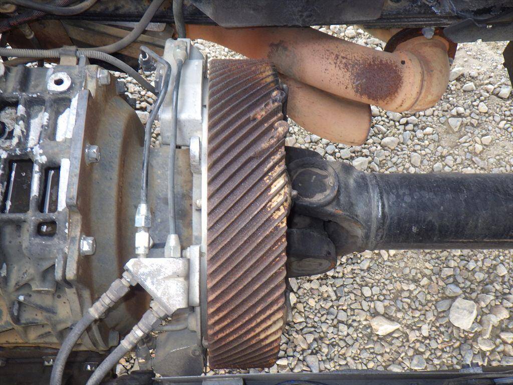 いすゞギガ深ダンプ（土砂禁ダンプ）大型（10t）[写真15]