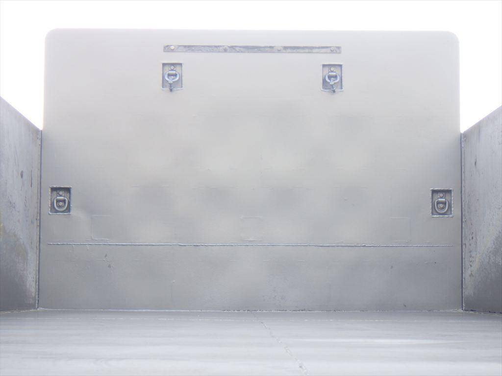 いすゞギガ深ダンプ（土砂禁ダンプ）大型（10t）[写真06]