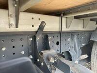 三菱ふそうキャンターアルミバン小型（2t・3t）[写真13]